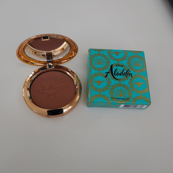 Disney Aladdin Blush, Your Wish is My Command NEW - Picture 2 of 4